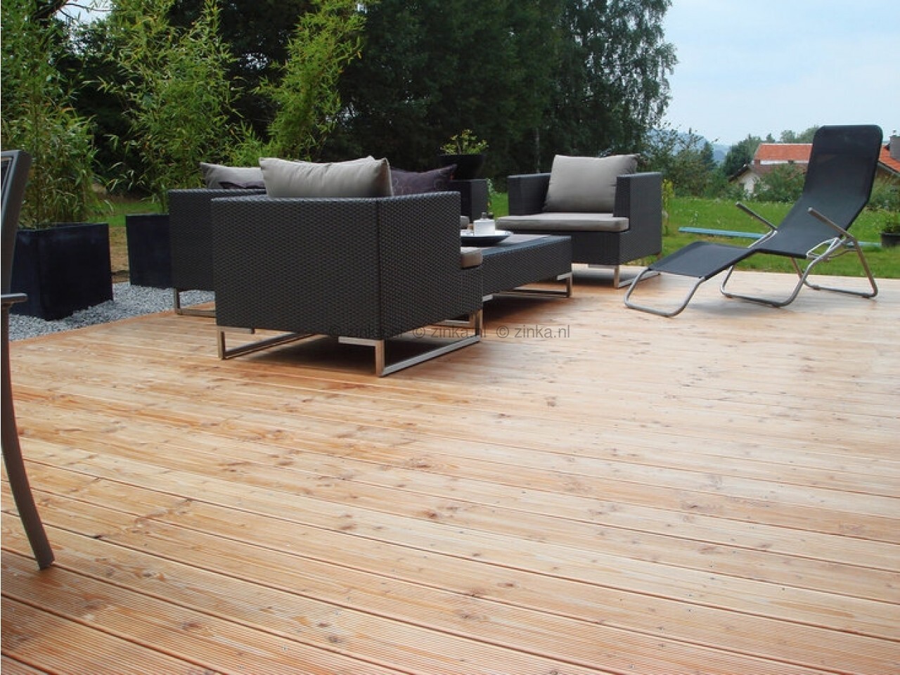 remmers-tuinhoutolie-eco-douglas-voor-bescherming-houten-tuinmeubels